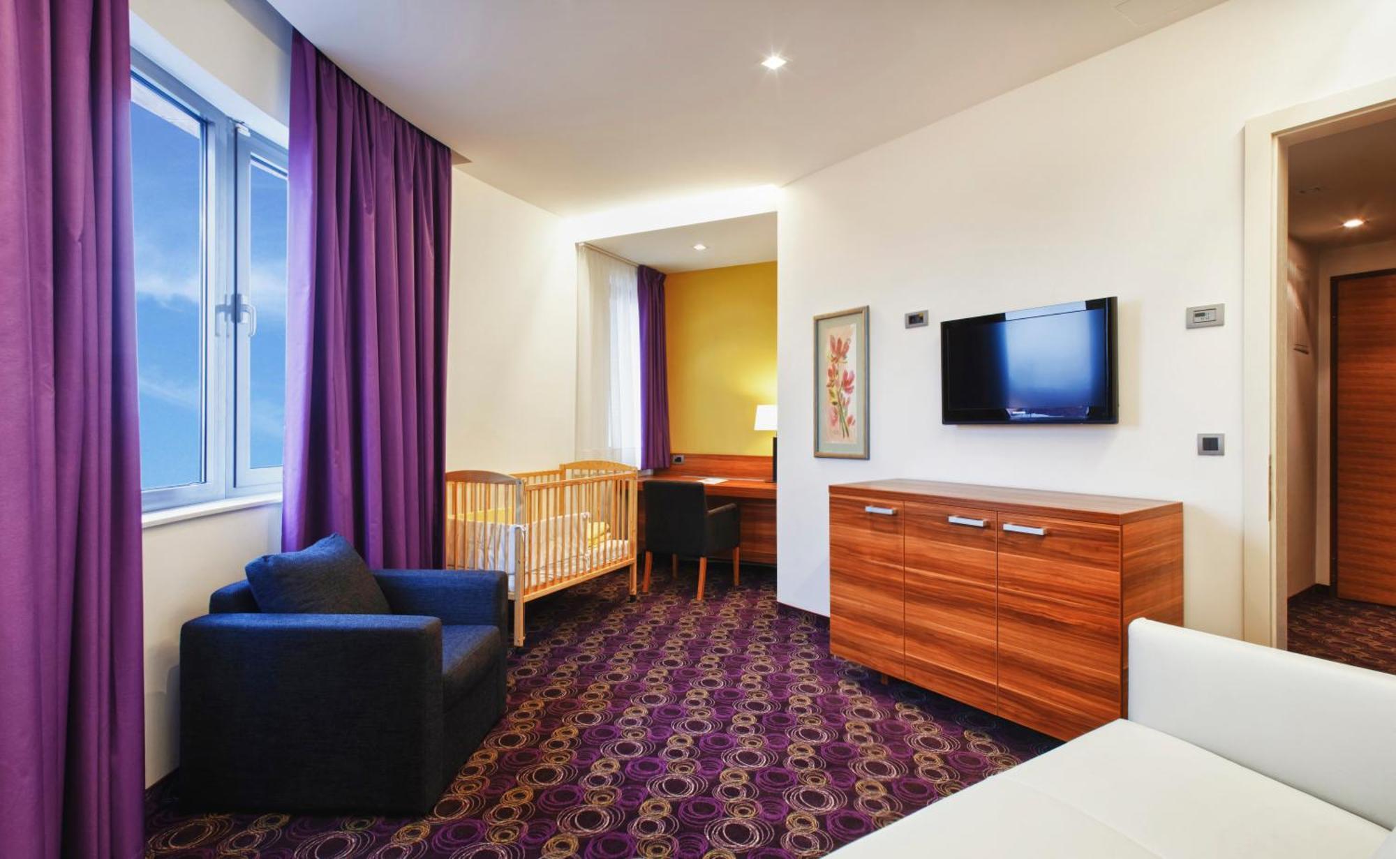 Hotel Sport Ivanic Grad Bagian luar foto